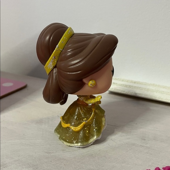 Belle Dancing Glitter Funko Pop! #221 - Picture 2 of 6